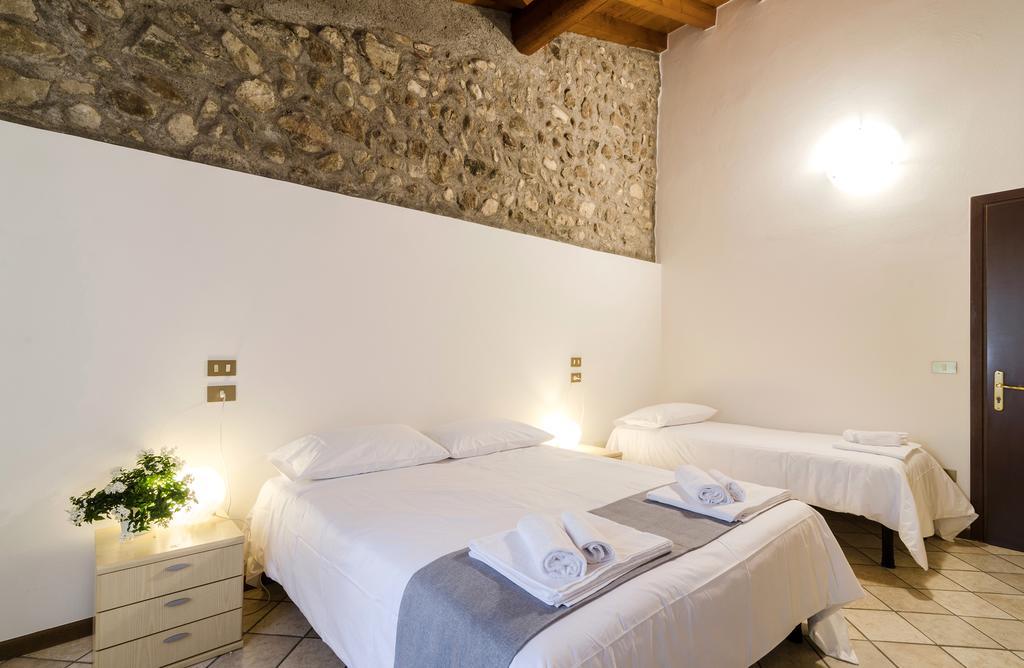 Agriturismo La Torretta Da Valentina Сольферино Экстерьер фото